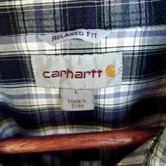 Carhartt short sleeve plaid button down - Picture 8 of 8